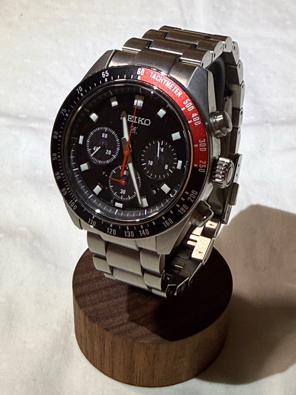 Seiko Prospex SSC915 - Black/Red